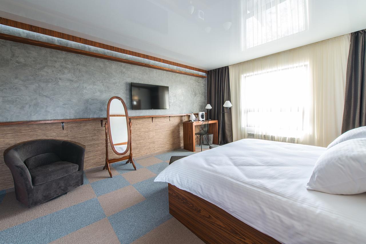 Inn Ozz Karagandy Esterno foto