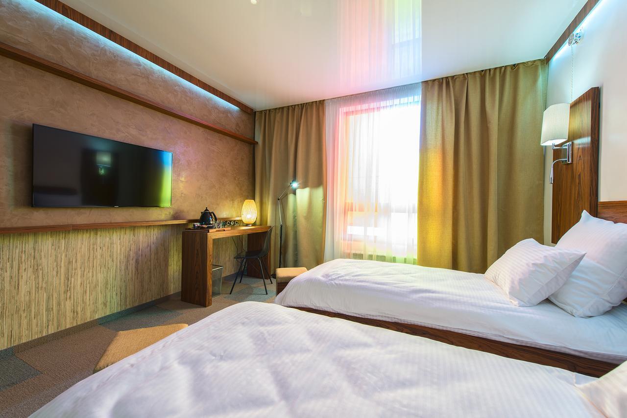 Inn Ozz Karagandy Esterno foto
